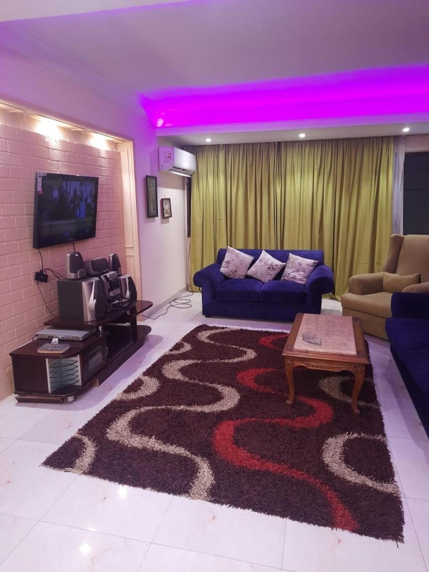 مفروشة في شارع سوريا المهندسين Cairo